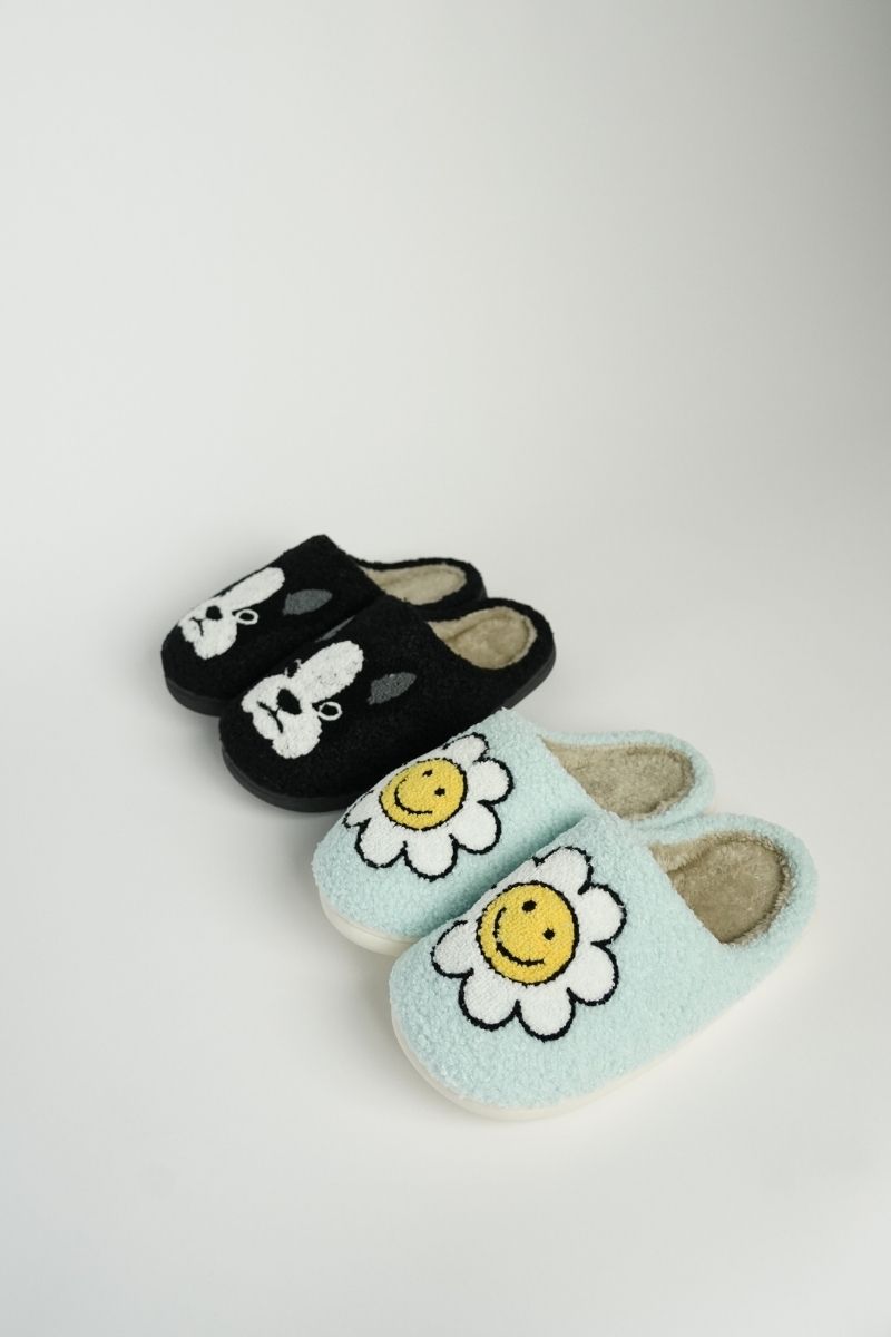 Smiling Daisies Slippers