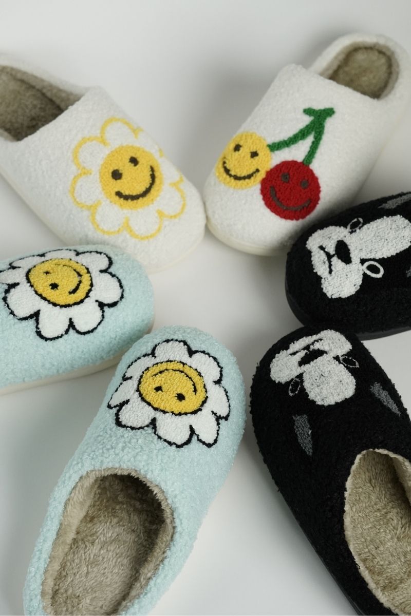 Smiling Daisies Slippers