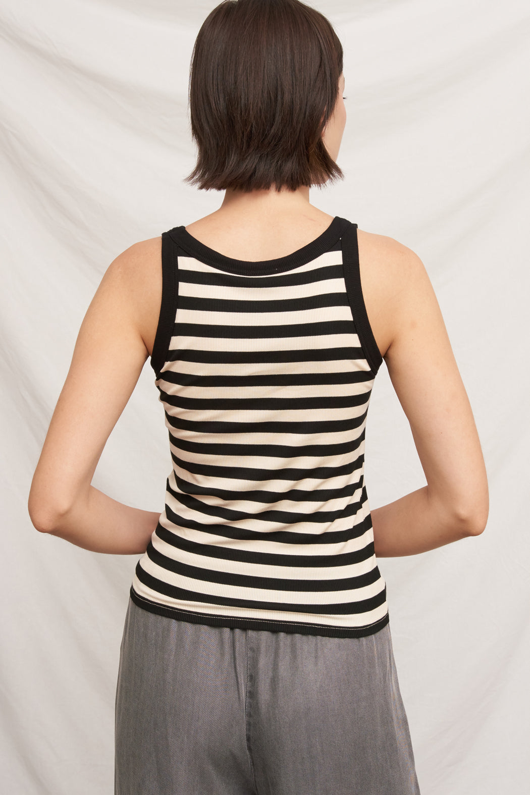 EC Daily Routine Tank