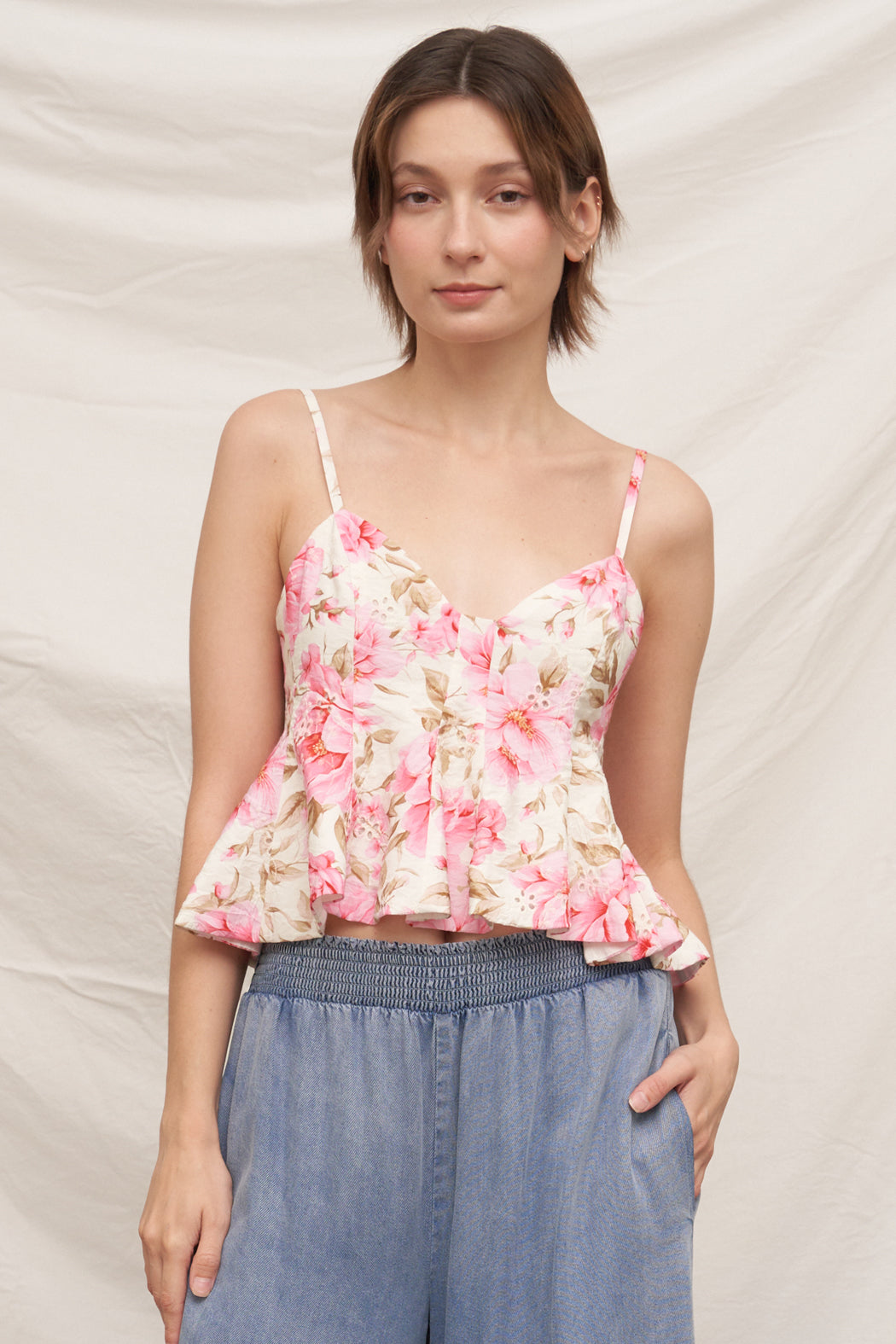 Amor Eyelet Top