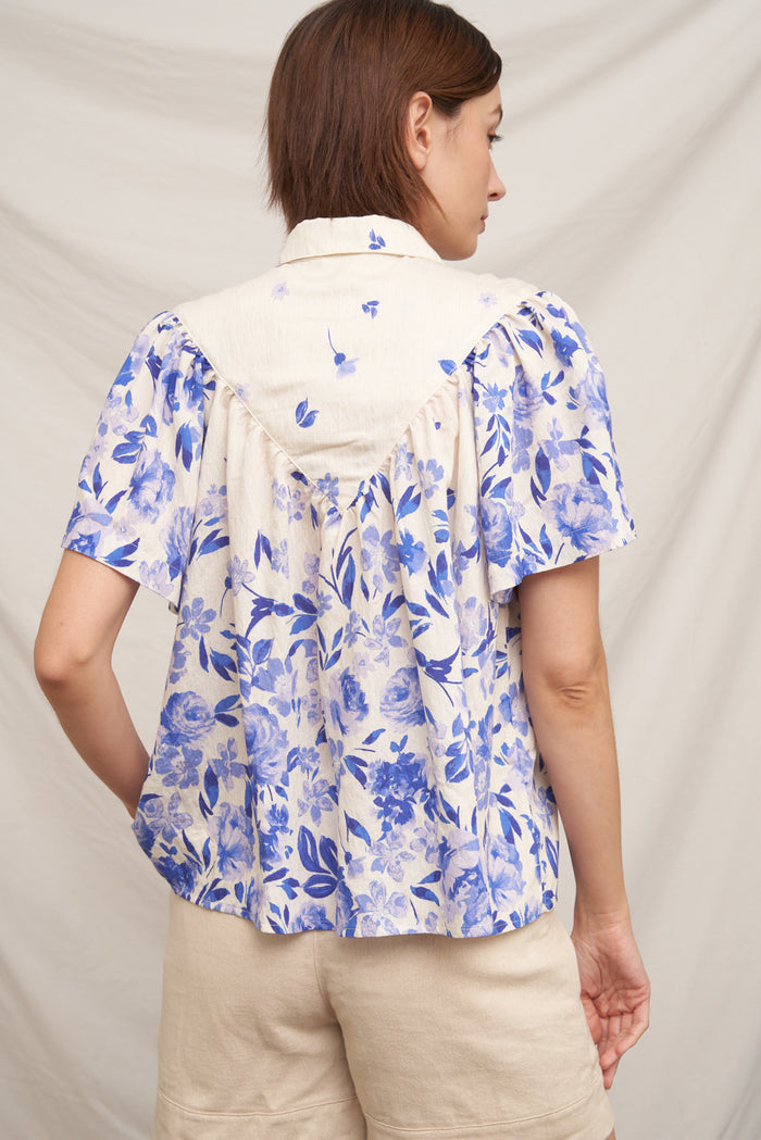 Majolica Button Down